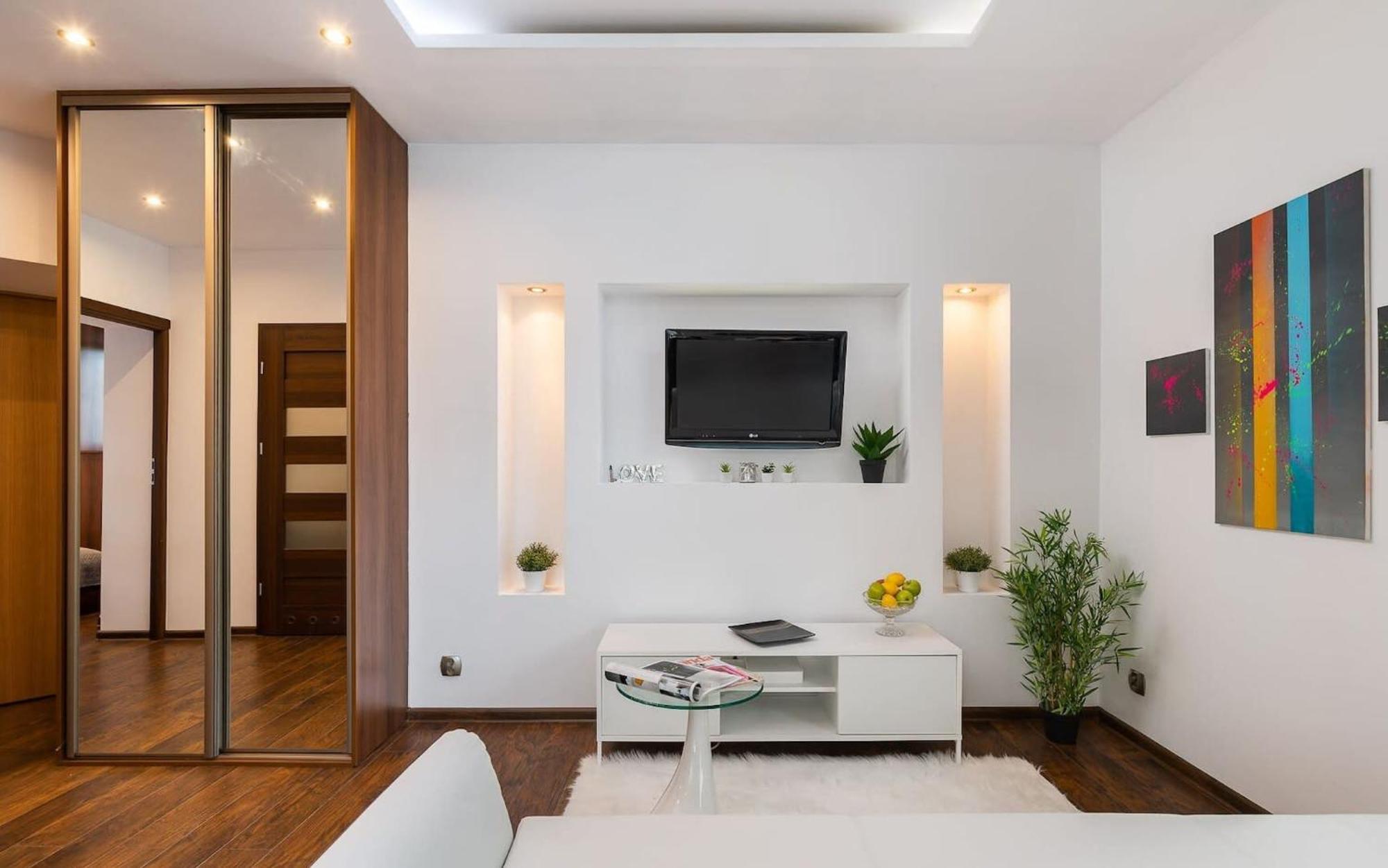 Apartment Nowoczesny Przy Alejach Solidarnosci W Warszawie By Rent Like