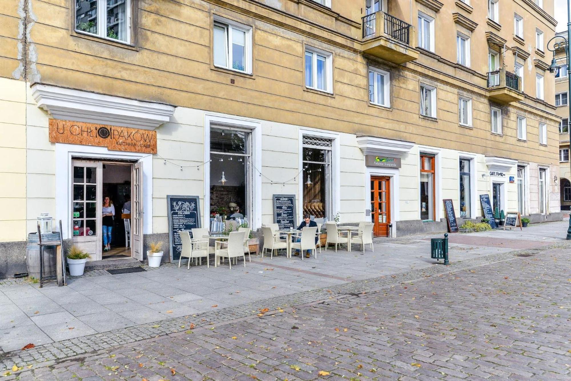 Apartment Nowoczesny Przy Alejach Solidarnosci W Warszawie By Rent Like